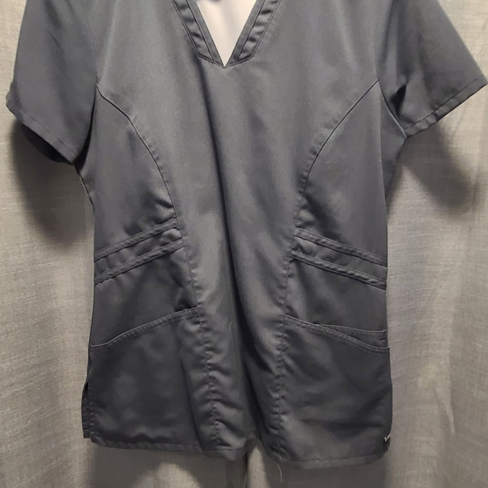 Greys Anatomy women's scrub top Medium